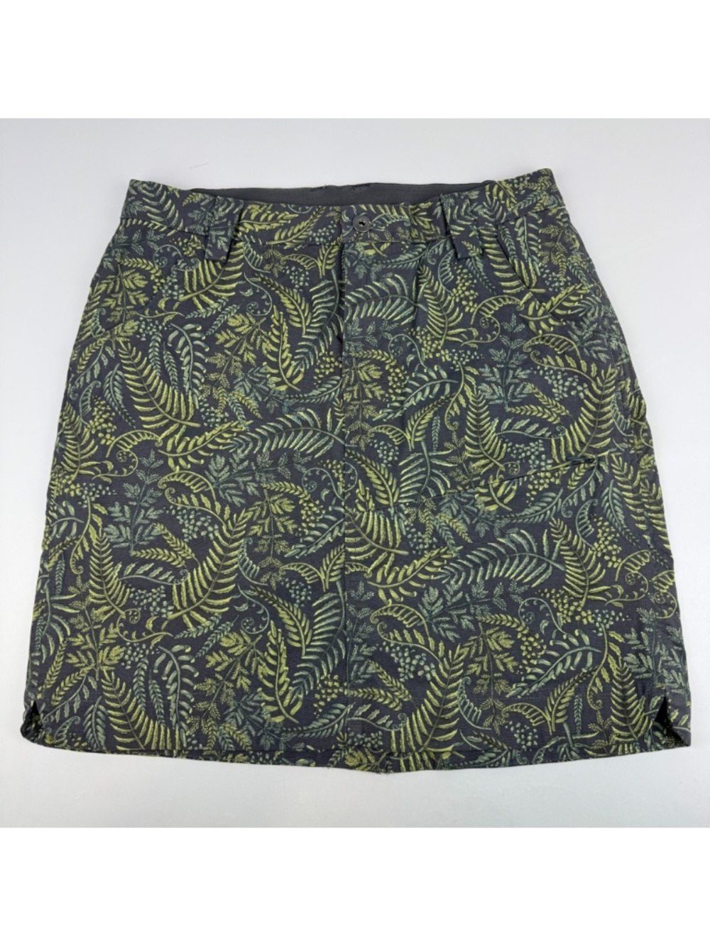 Duluth Trading Womens Size 8 Rootstock Gardening Skort Pockets Fern Print
